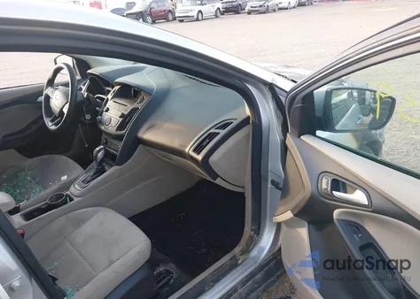 2015 Ford Focus Se from USA, damaged, VIN 1FADP3F24FL229236